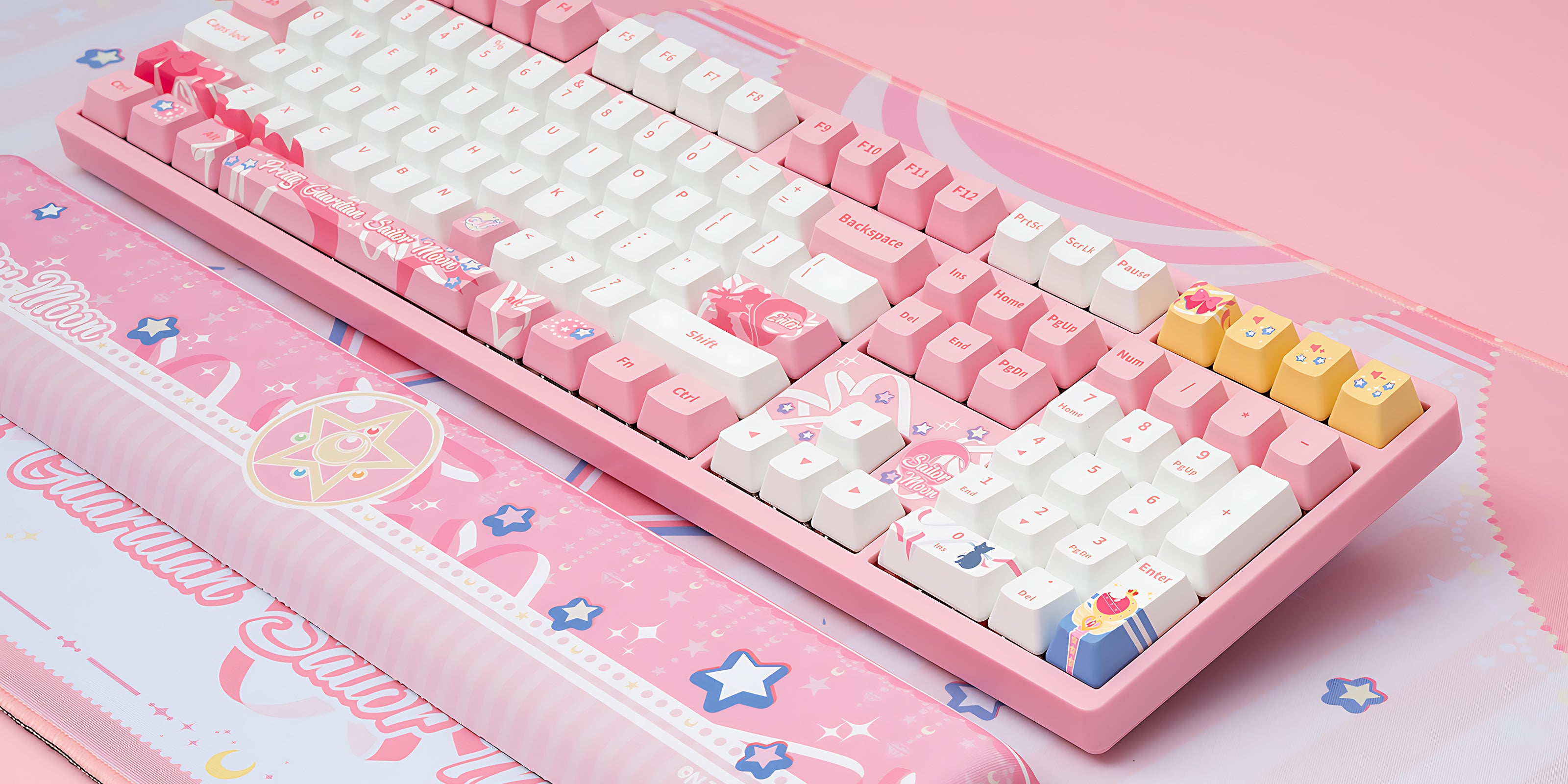 sailor moon crystal 3108rf cute pink keyboard with wrist rest and desk mat